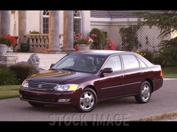 2004 TOYOTA Avalon